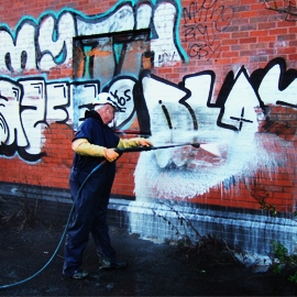 Graffiti eltávolítás